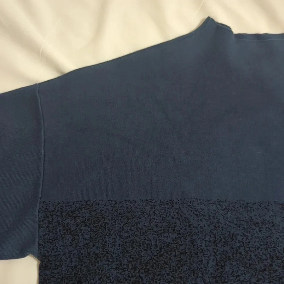 Anne Klein Mock-Neck Colorblock Viscose Blend Boxy Sweater, Color Blue/Blck Sz L - Picture 8 of 15